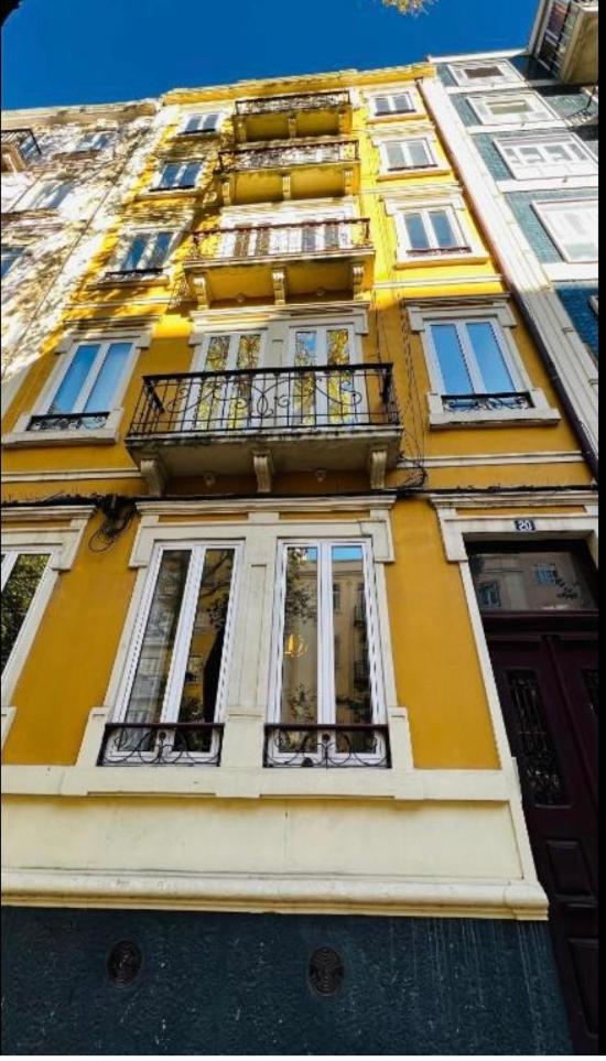 Apartamento Pensamento 12B Lisbon Luaran gambar