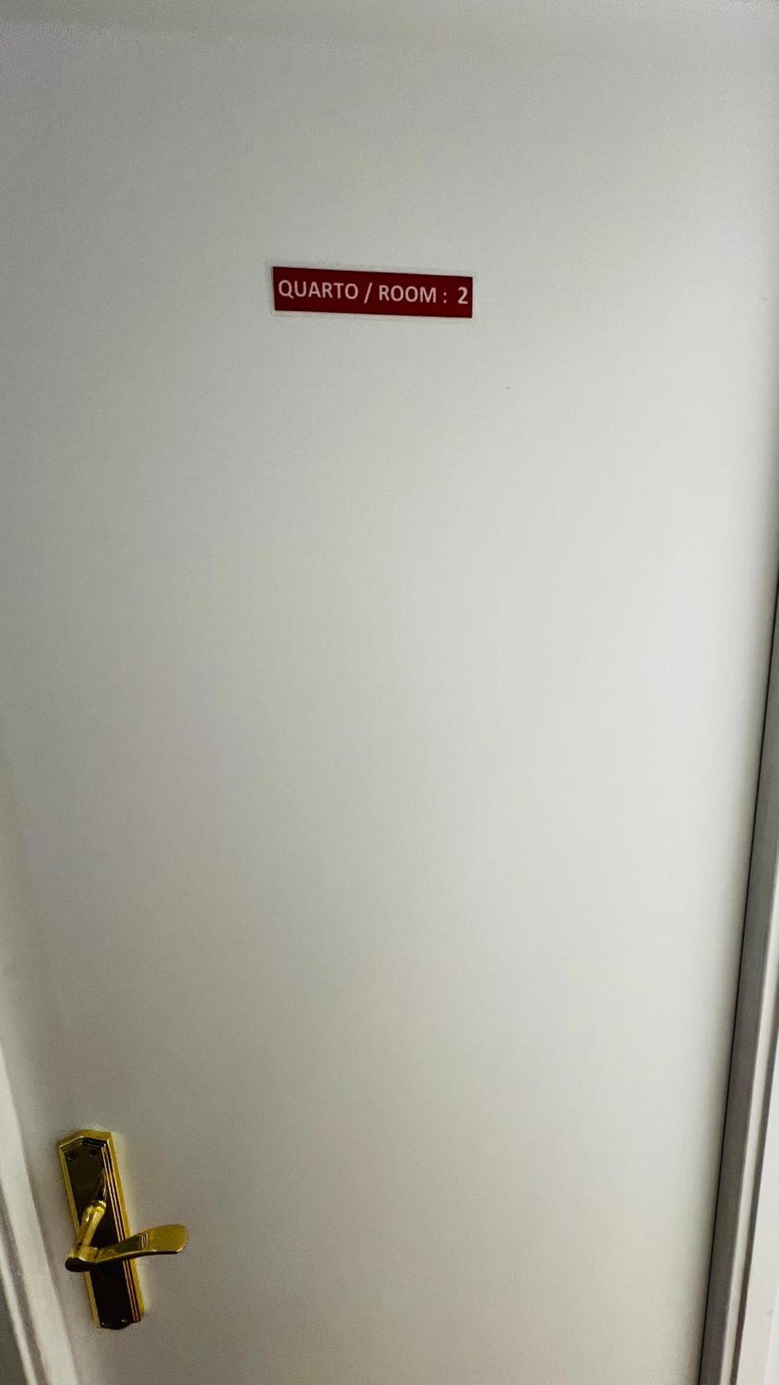 Apartamento Pensamento 12B Lisbon Luaran gambar